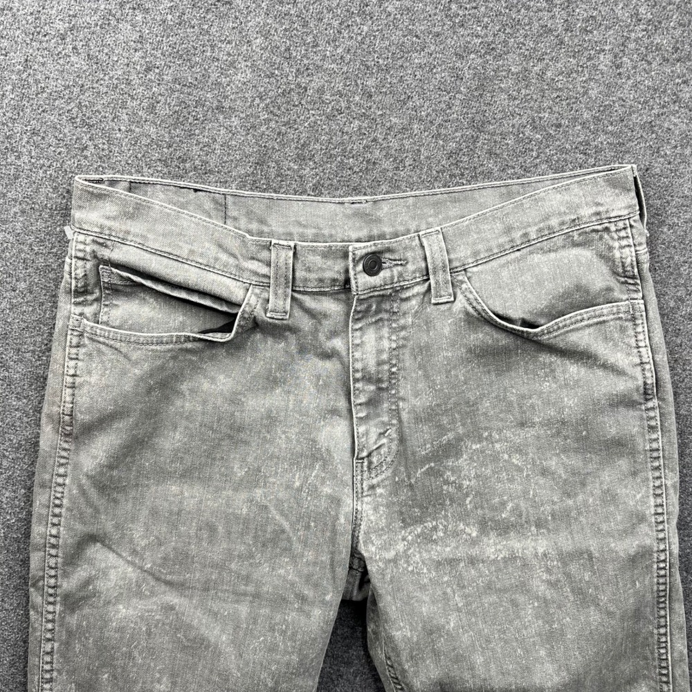 Levi's 541 Denim Shorts Mens 34 Grey Acid Wash Athletic Taper Cut Off Raw Hem - Picture 11 of 16
